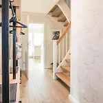 Haus Pinguin בית נופש זינקסט