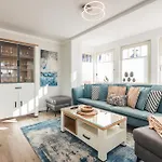 Haus Pinguin בית נופש *