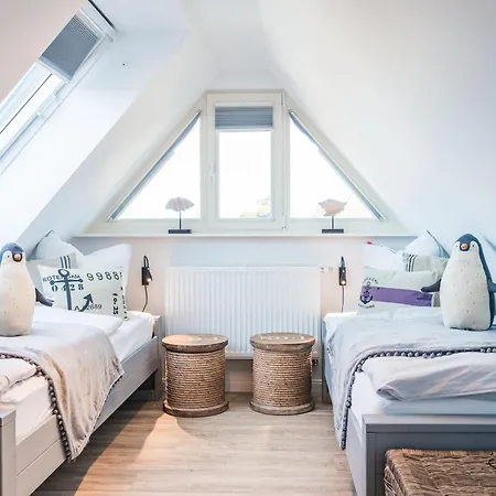 別荘 Haus Pinguin ツィングシュト